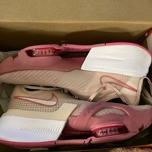 Women’s Nike Air Zoom Superrep3